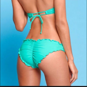 !NWT! Victoria's Secret Ruffled Bikini Bottoms!!!